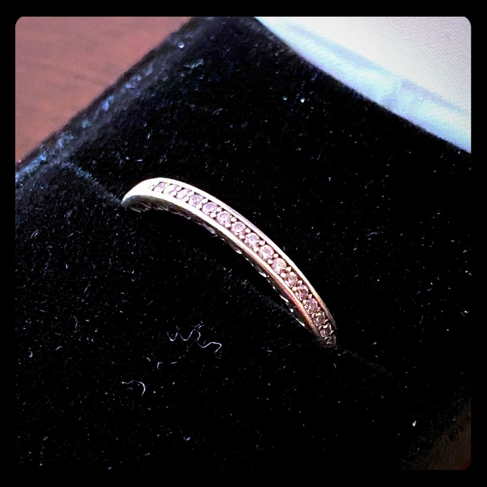 Pandora ring